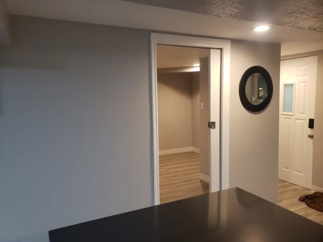 Building Photo - 168 Ross Dr