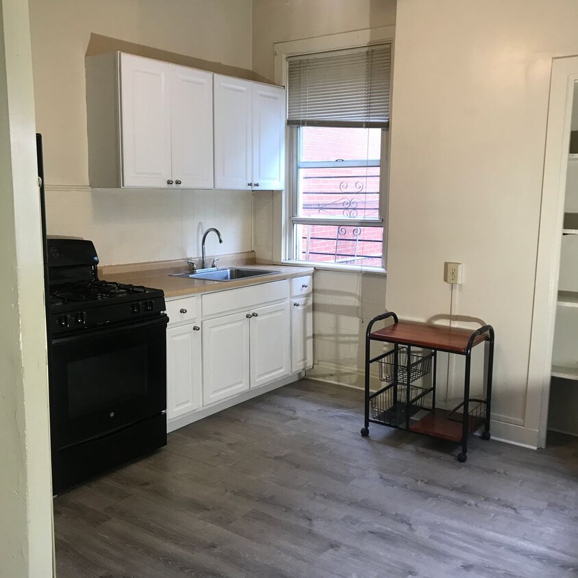 Foto principal - Pitt Student Housing – Spacious 5-Bed, 2-B...