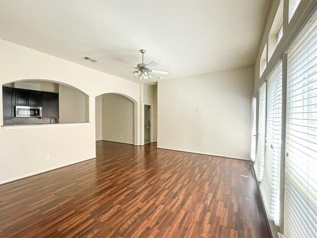 Foto del edificio - 10940 Chazenwood Dr