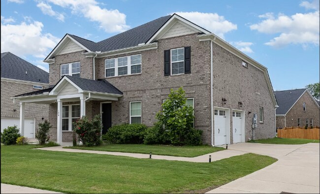 Building Photo - 106 Durham Ln