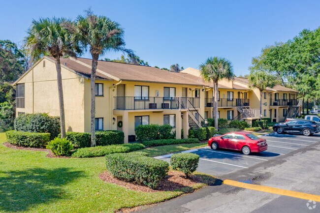 Bay Club Apartments - Bradenton, FL | Apartments.com