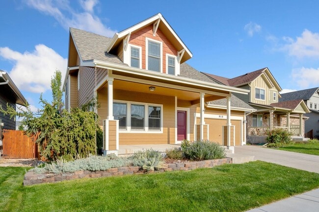 Building Photo - 915 Ridge Runner Dr