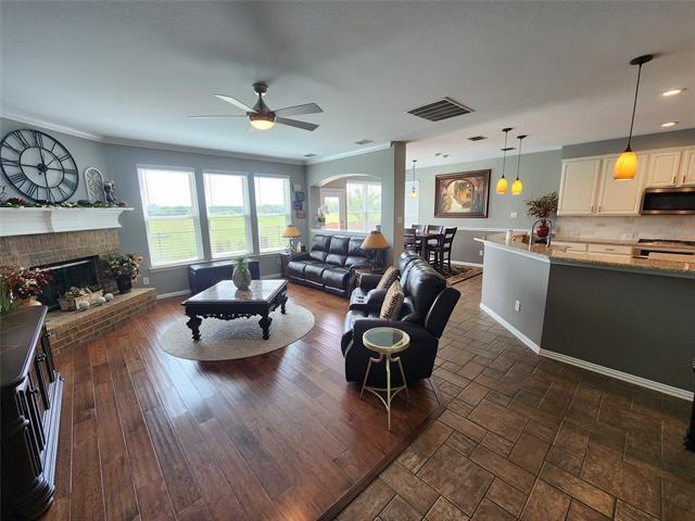 Foto del edificio - 3848 Lakeway Dr