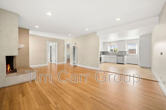 Building Photo - 533 St Andrews Rd