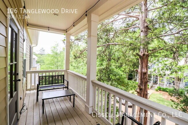 Foto del edificio - 106 Tanglewood Dr