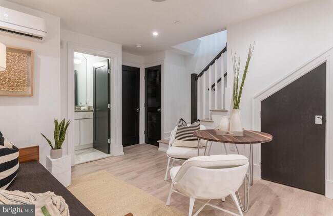 Foto del edificio - 1524 18th St NW