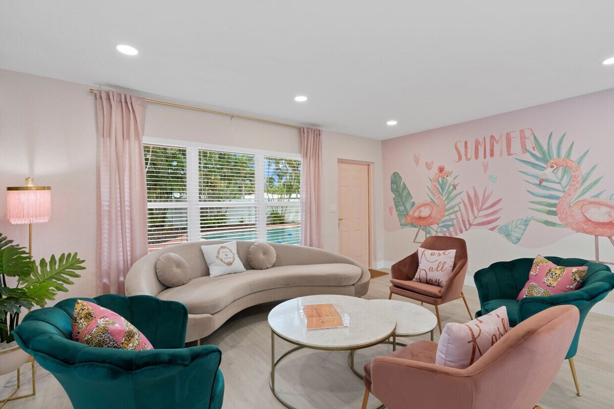 Foto principal - 2650 E Oakland Park Blvd