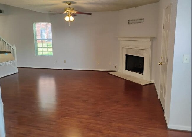 Building Photo - Wind Gate Lane