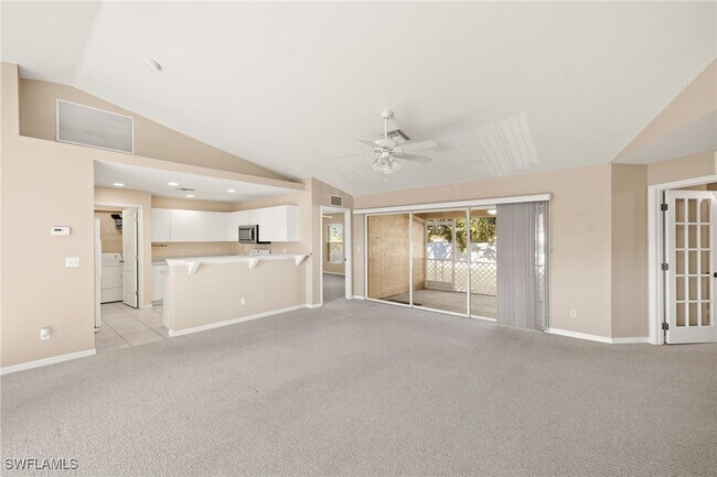 Foto del edificio - 1229 NW 26th Pl
