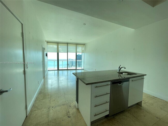 Foto del edificio - 888 Biscayne Blvd