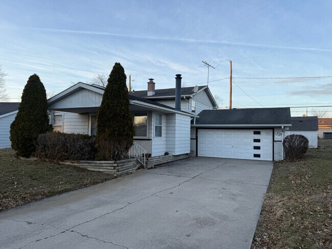 Foto del edificio - 3415 Collegiate Ct