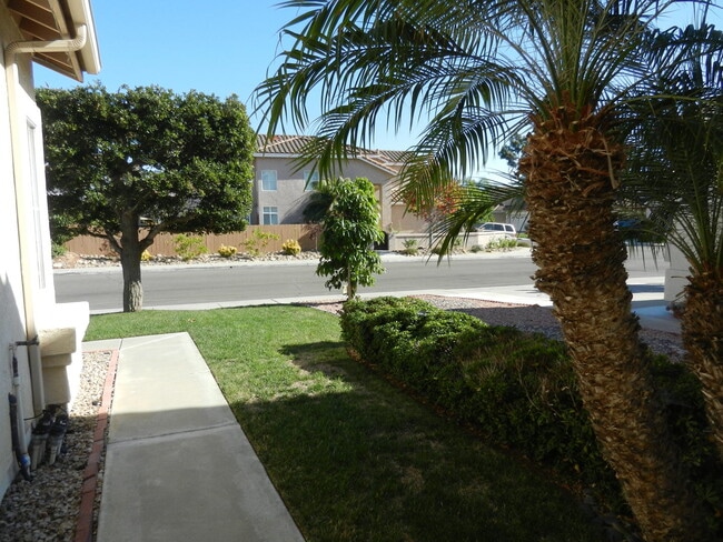 Foto del edificio - 7470 Mason Heights Ln