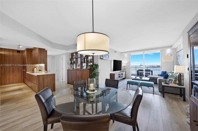 Building Photo - 888 Brickell Avenue Apt #708, Miami, FL 33...