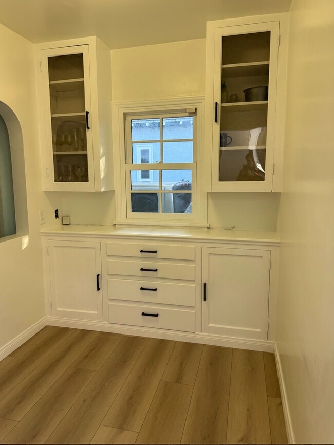 Pantry - 5625 Cantaloupe Ave