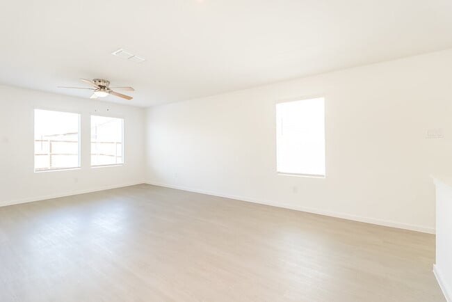 Foto del edificio - 1239 Maple St