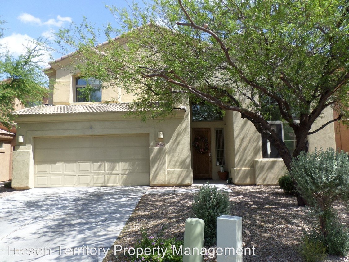 Foto principal - 10459 E Rita Ranch Crossing Cir