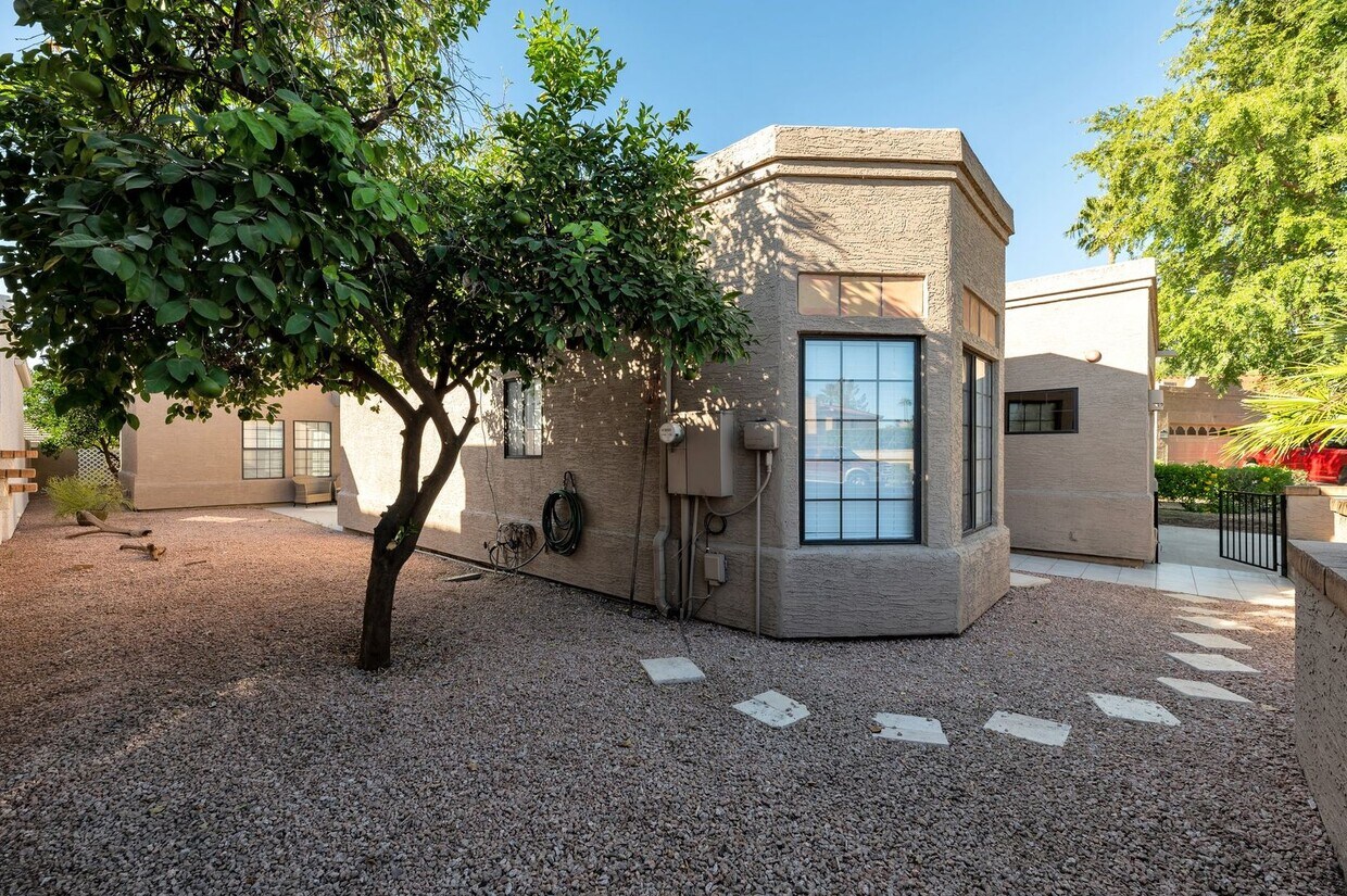 Primary Photo - Beautiful rare 2 Bed 2 Bath find in Scotts...