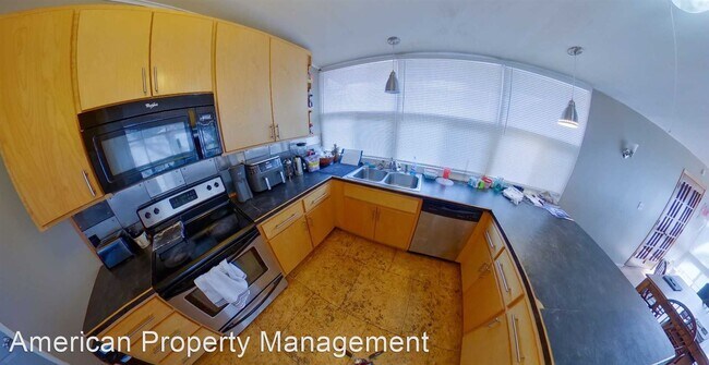 Foto del edificio - 3 br, 2 bath House - 825 Harris Ave