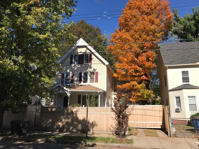 Building Photo - 43 Dorman St