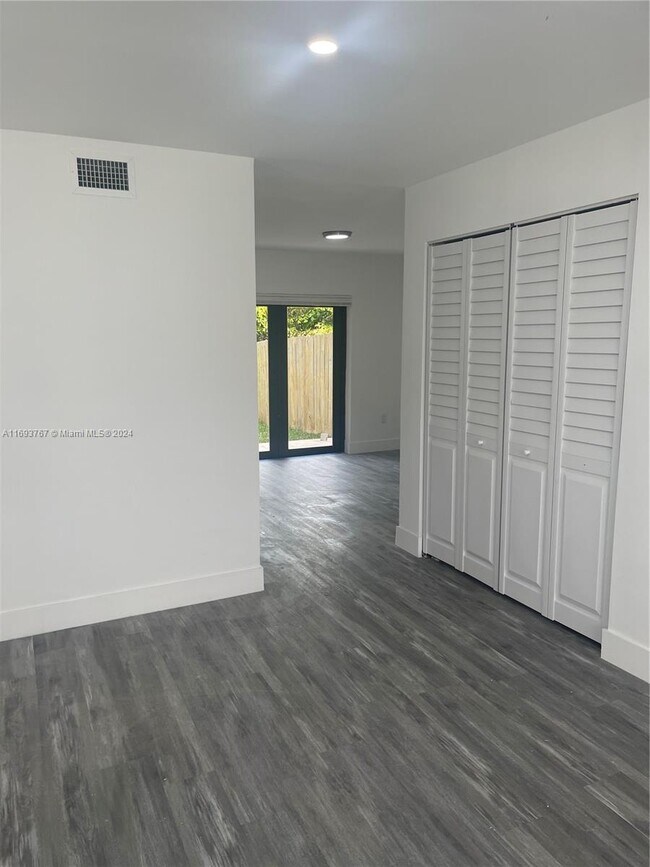 Foto del edificio - 20455 SW 92nd Ct