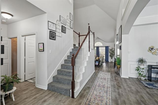 Building Photo - 6816 Alderbrook Dr