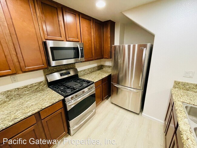 Foto del edificio - 3 br, 3 bath House - 2230 Beech Circle