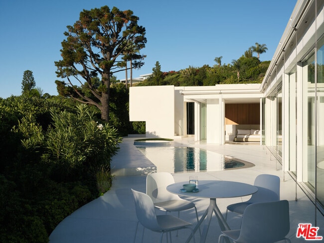 Building Photo - 510 Arkell Dr