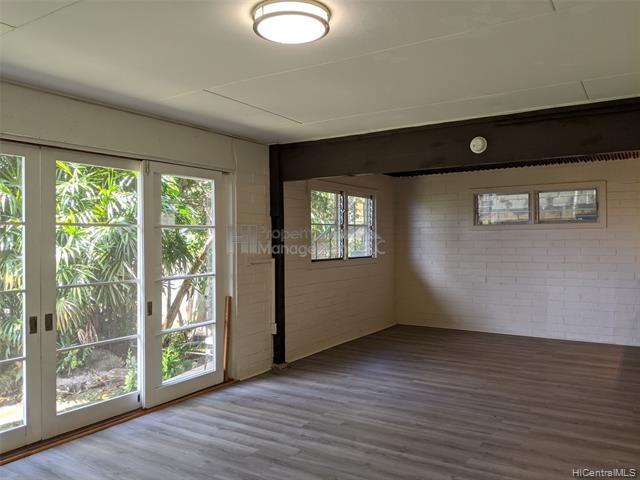 Building Photo - 2513 Tantalus Dr