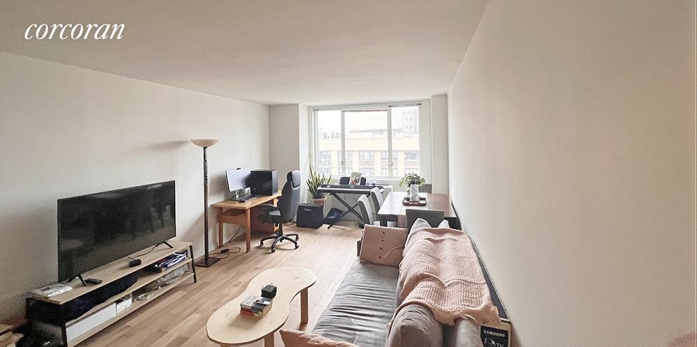 Foto principal - 401 E 80th St