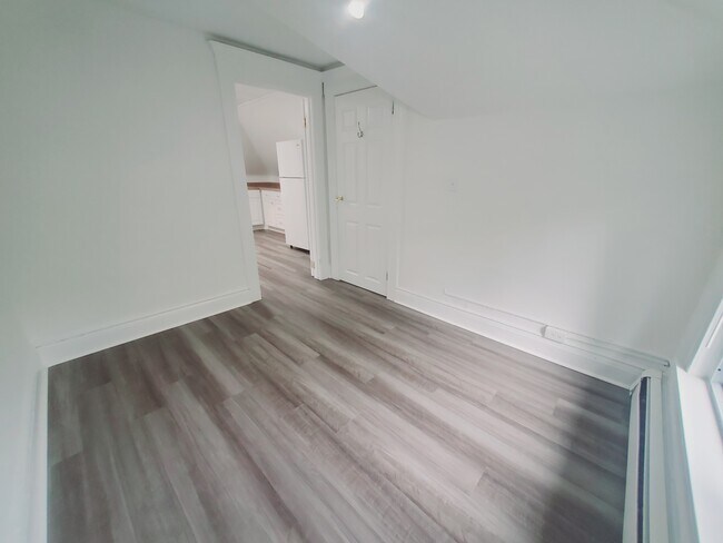 Foto del edificio - 76 Lindale St