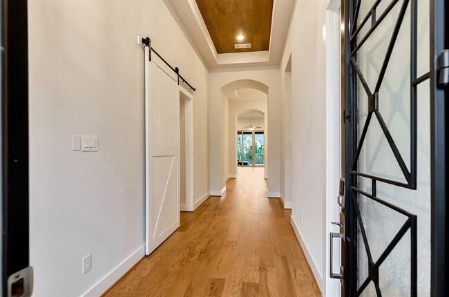 Building Photo - 279 Rivus Overlook Dr