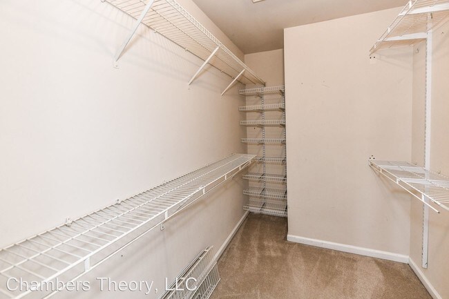 Building Photo - 3 br, 2 bath House - 651 Burnside Ter SE