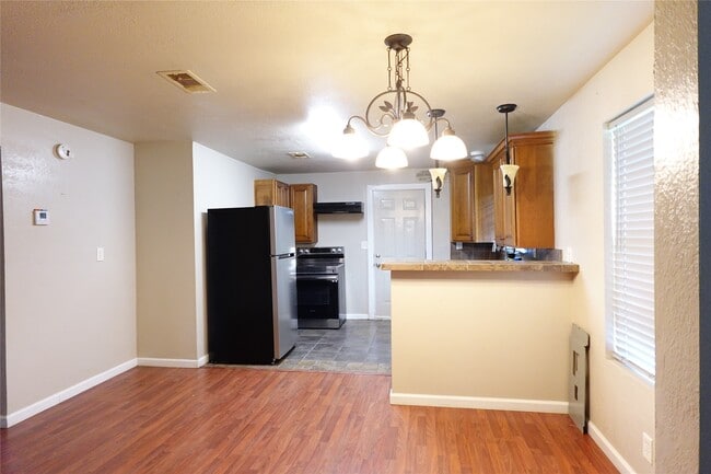 Foto del edificio - 8302 Caddo Rd