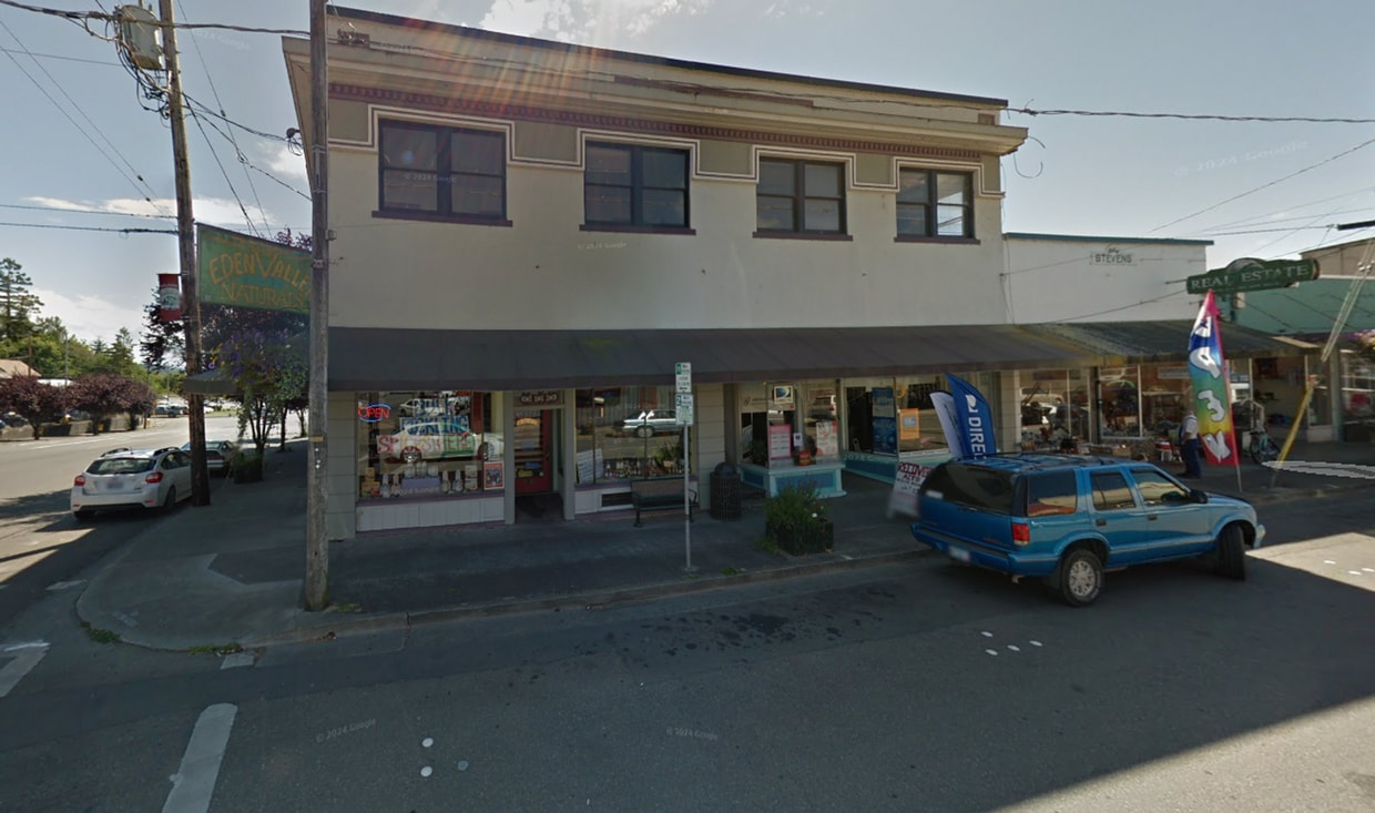 Primary Photo - 97 E 1st St