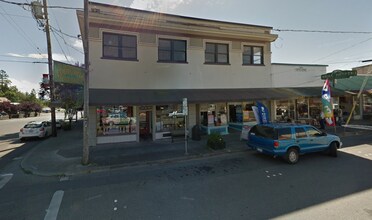 Building Photo - 97 E 1st St