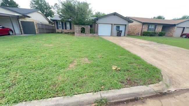4 Bedroom in Moore Ready For You! - 4 Bedroom in Moore Ready For You! House