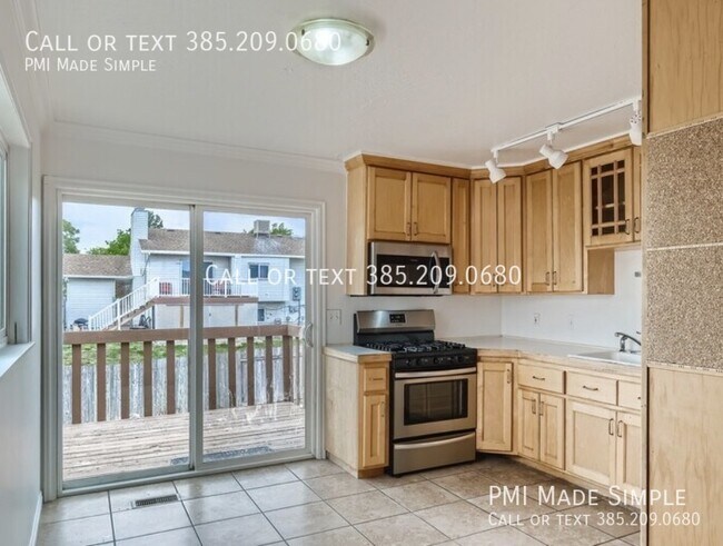 Building Photo - 2329 Bonniebrook Cir