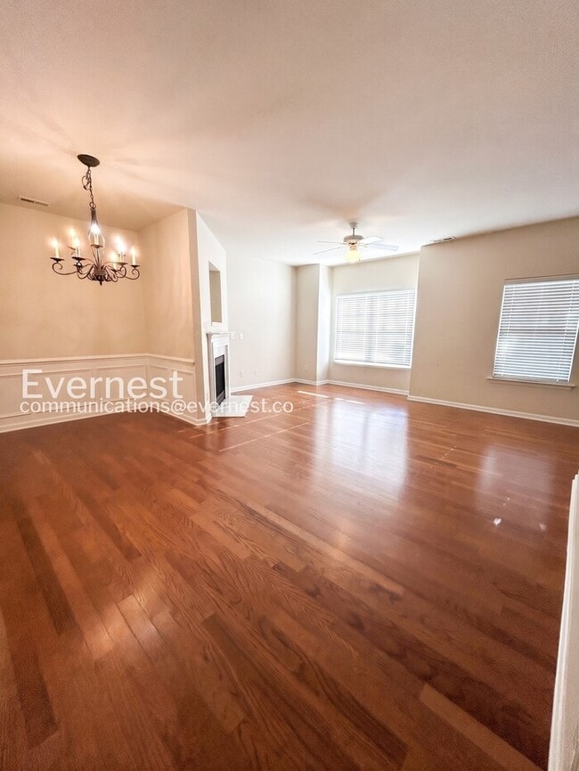 Building Photo - 322 Linden Park Ln