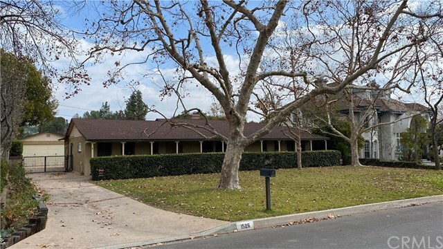 Foto principal - 1526 Hyland Ave