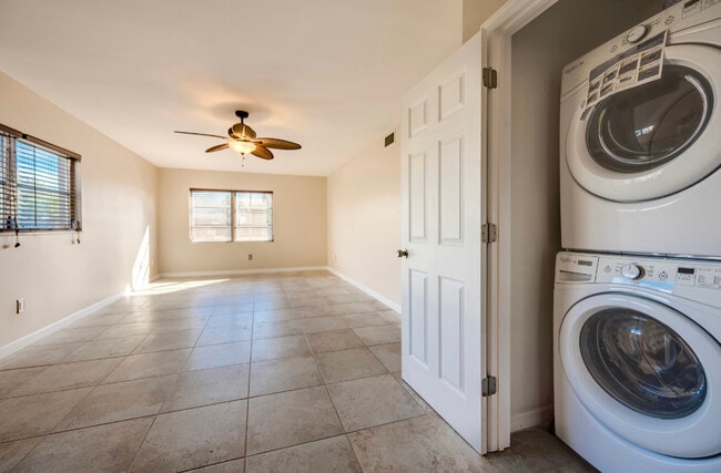 Living room view and laundry closet - 4608 SE 6th Ave