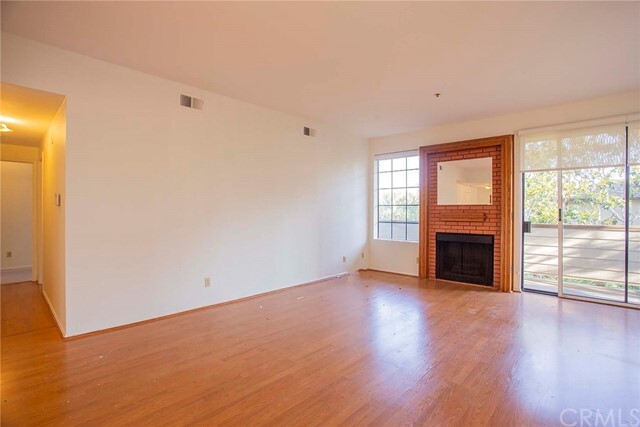 Building Photo - 2563 Plaza del Amo Plz