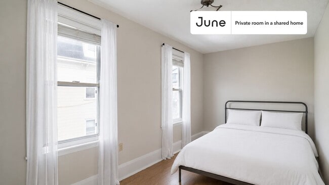 Building Photo - Room in Shared 3 bed/1 bath home in Somerville