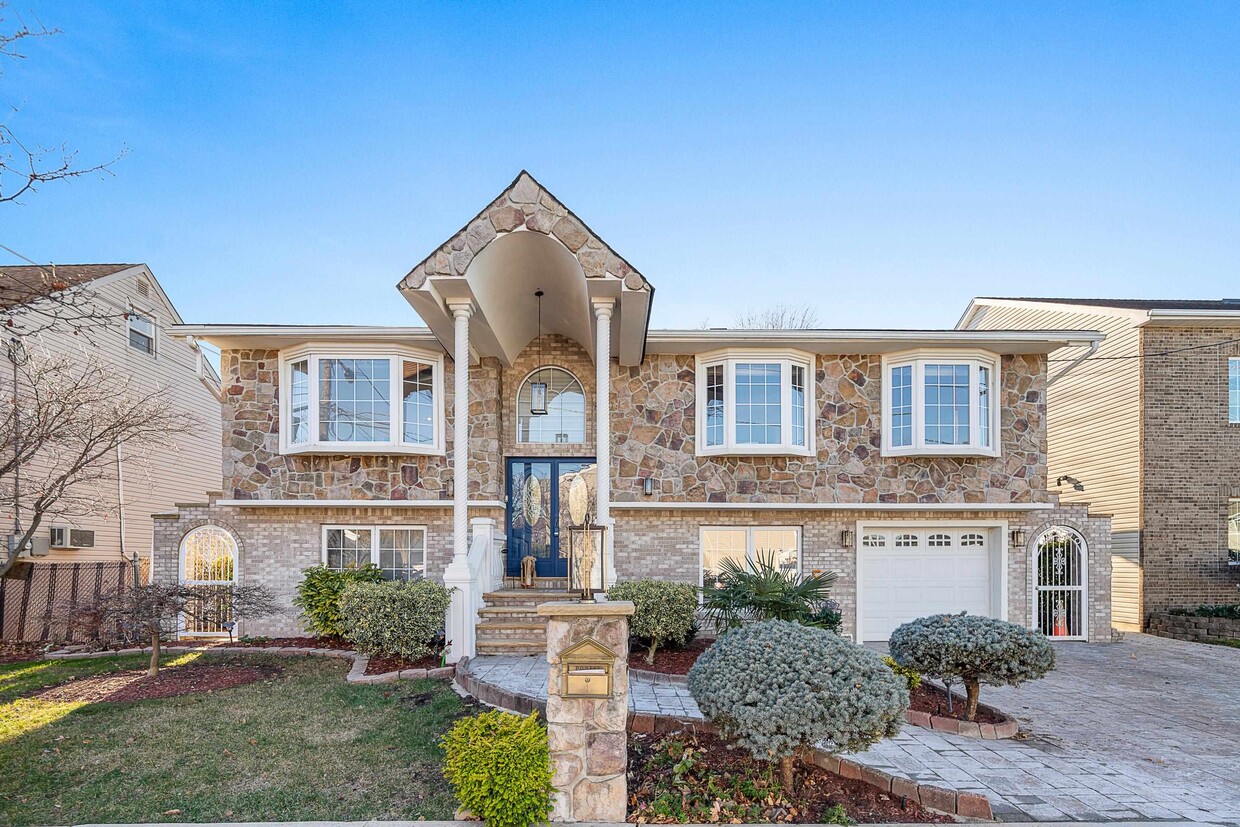 36 Gail Pl, Secaucus, NJ 07094 House for Rent in Secaucus, NJ