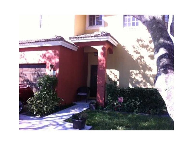 Foto del edificio - 10281 SW 18th St