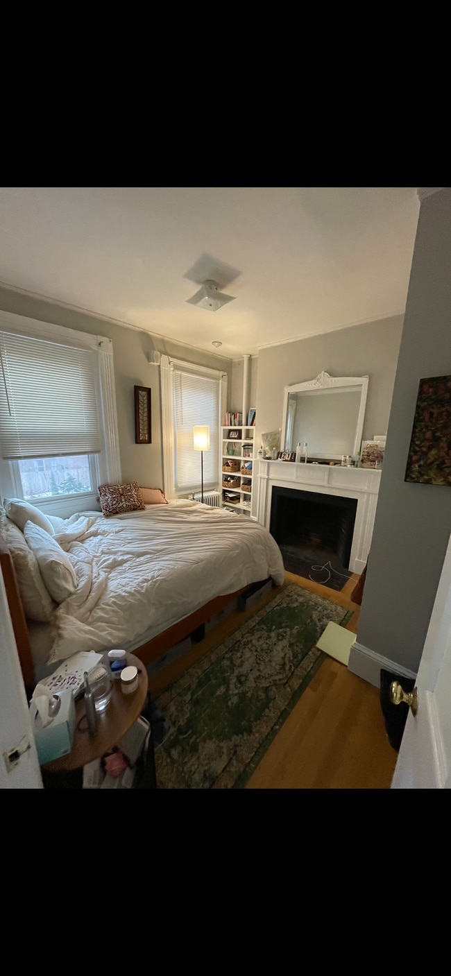 Building Photo - 7 Champney Pl