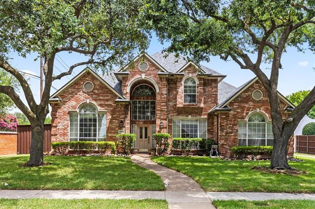 Foto principal - 3933 Woodlawn Ln