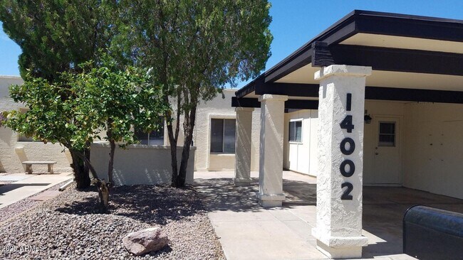Building Photo - 14002 N 30th Ln