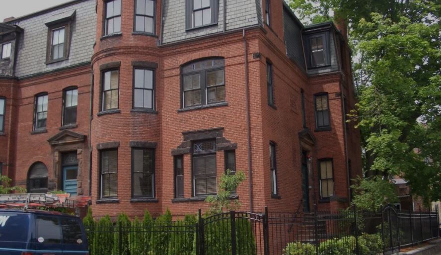 29 Ware St Harvard Yard Apartments in Cambridge, MA