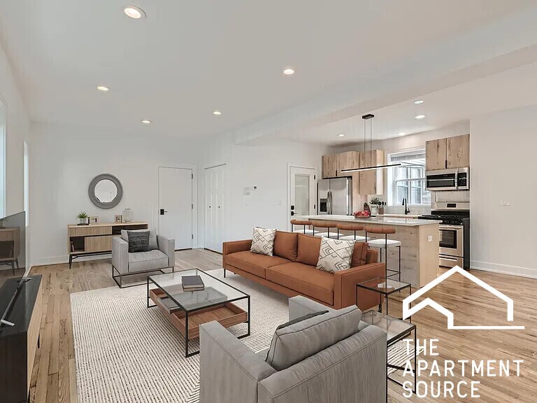 Foto principal - 2602 N Springfield Ave