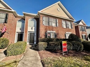 Building Photo - 215 Anniston Ct